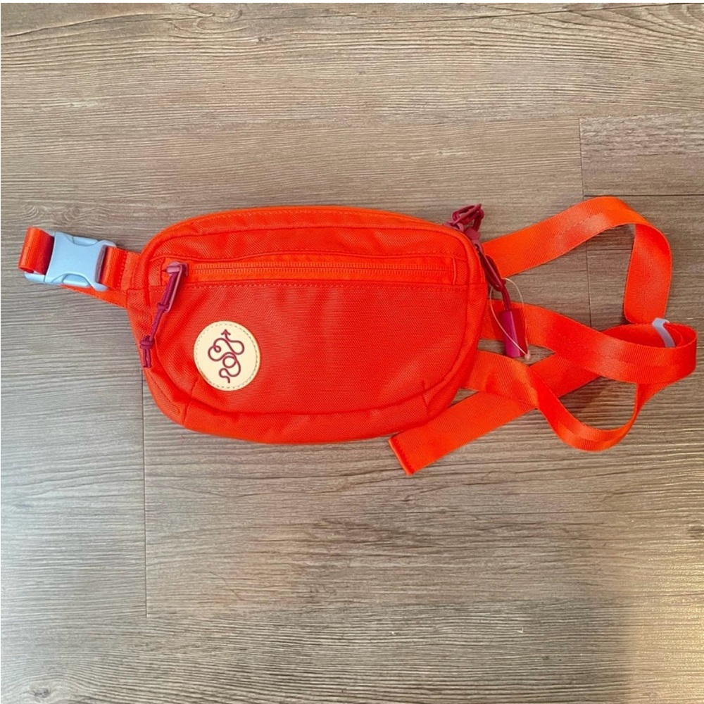 New Baboon To The Moon Unisex Mandarin Red Fannypack Mini Crossbody Bag - Picture 4 of 7